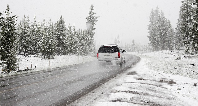 Snowfall can make the road slippary